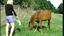 دختر با مشاعره بزرگ  ...