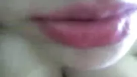 این مرد در دفتر بلاف ...