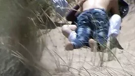 بالغ در بیدمشک. فیلم ...