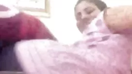 بانوی در یک اتاق هتل ...