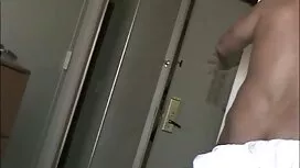 وزیر آشپز در دفتر او ...