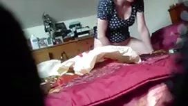 مادر Takita در آشپزخ ...