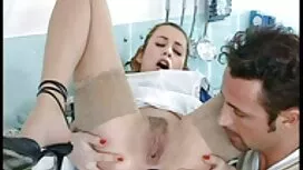 مامان و شاخه با یک د ...